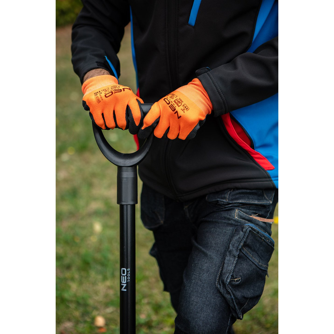 Grūdintas kastuvas su metaline rankena 3