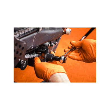 Grandinės užspaudimo ir atjungimo rinkinys 3 Grandinės užspaudimo ir atjungimo rinkinys 3