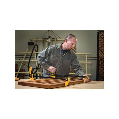 Greitasis spaustuvas su spaustuvu 600 mm, DeWalt DWHT0-83194 3