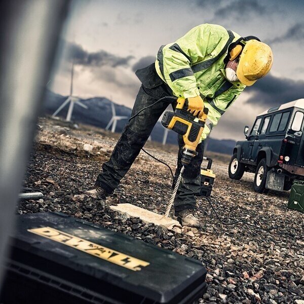 Grąžtas betonui DeWalt DT9687-QZ, SDS-plus, 22x400/450 mm 1 Grąžtas betonui DeWalt DT9687-QZ, SDS-plus, 22x400/450 mm 1