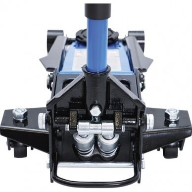 Hidraulinis domkratas ant ratukų BGS-technic 7873 3 Hidraulinis domkratas ant ratukų BGS-technic 7873 3