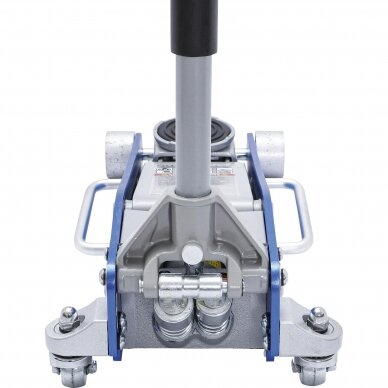 Hidraulinis domkratas BGS-technic 2889, aiuminio ir plieno konstrukcija, 2,5 t 3 Hidraulinis domkratas BGS-technic 2889, aiuminio ir plieno konstrukcija, 2,5 t 3