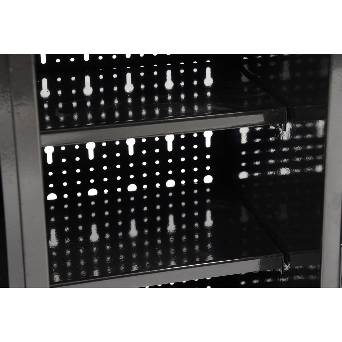 Pakabinama spintelė dirbtuvėms Vorel, 1125 x 630 mm 3 Pakabinama spintelė dirbtuvėms Vorel, 1125 x 630 mm 3