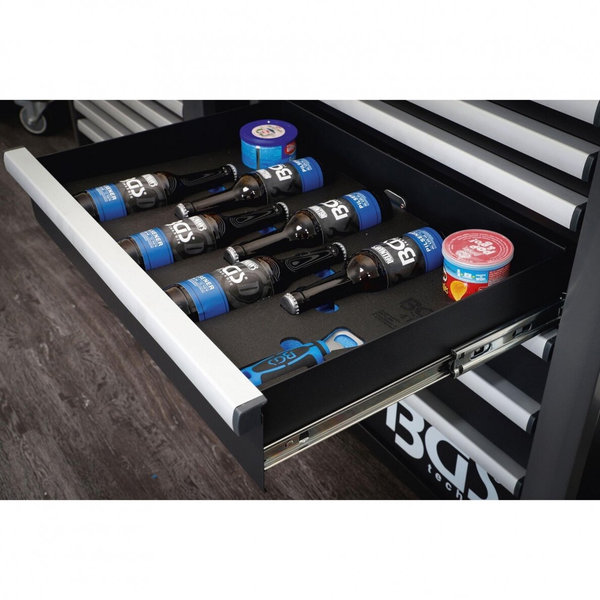 Įrankių dėklas 3/3 | tuščias | skirtas alui, traškučiams, žemės riešutams, butelių atidarytuvui (4190-1) 1 Įrankių dėklas 3/3 | tuščias | skirtas alui, traškučiams, žemės riešutams, butelių atidarytuvui (4190-1) 1