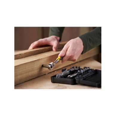 Įrankių komplektas 37 vnt  1/4 6