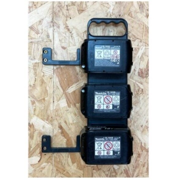 Akumuliatorių laikiklis su rankena StealthMounts BD-MK18-H-R-1, skirtas Makita 18V, (juodas) 2