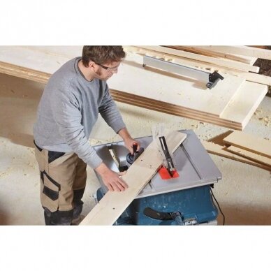 Išilginio pjovimo staklės Bosch GTS 635-216, 1600W 1 Išilginio pjovimo staklės Bosch GTS 635-216, 1600W 1