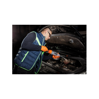 Išsiplėtimo skysčio švirkštas 500ml 4 Išsiplėtimo skysčio švirkštas 500ml 4