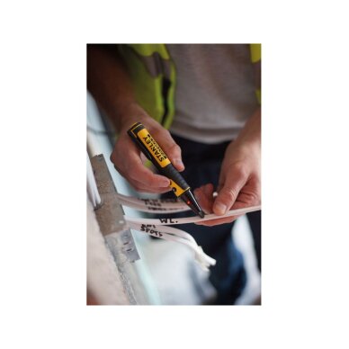 Įtampos indikatorius 1 Įtampos indikatorius 1