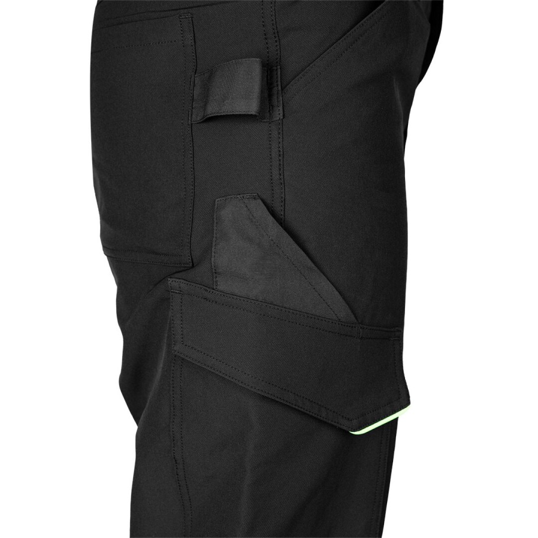 Juodos-žalios, „Mix&Match“ darbo kelnės, 4 kryptimis tempiamos, dydis L 2 Juodos-žalios, „Mix&Match“ darbo kelnės, 4 kryptimis tempiamos, dydis L 2