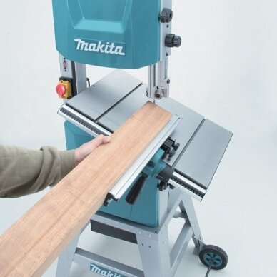 Juostinis pjūklas Makita LB1200F 1 Juostinis pjūklas Makita LB1200F 1