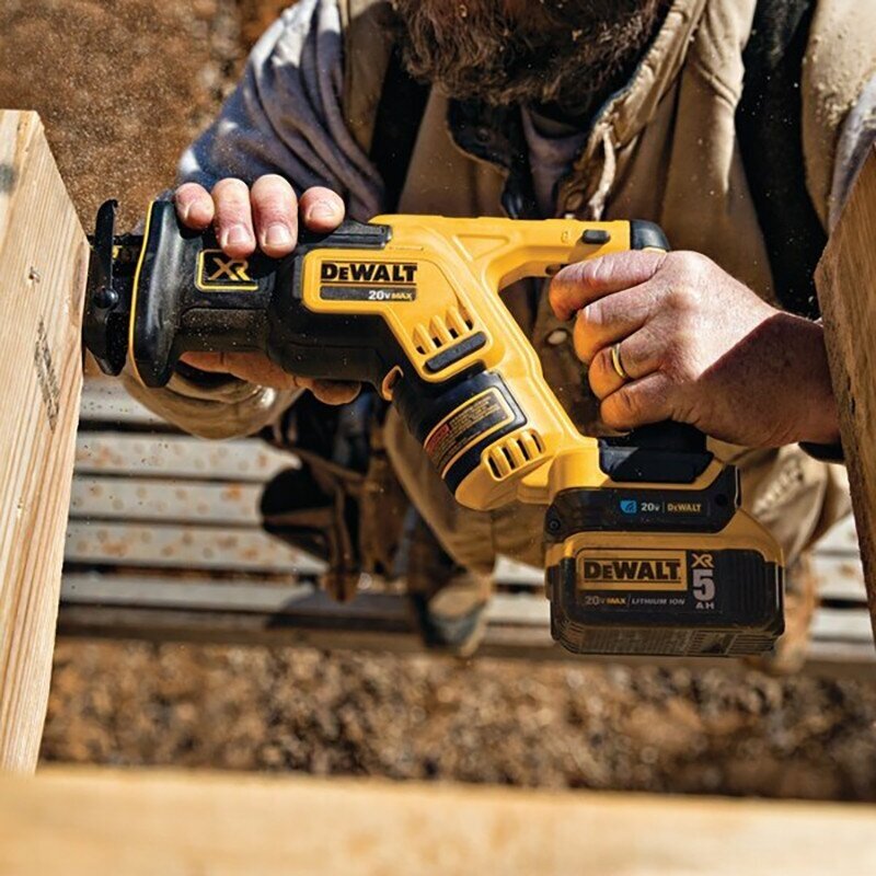 Jungtis DeWalt DCE040-XJ, 18V XR 1 Jungtis DeWalt DCE040-XJ, 18V XR 1