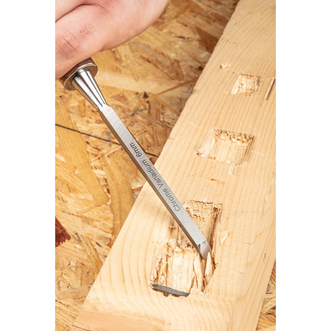 Kaltai 6, 12, 18, 24 mm, rinkinys iš 4 vnt. Medinė rankena 6 Kaltai 6, 12, 18, 24 mm, rinkinys iš 4 vnt. Medinė rankena 6