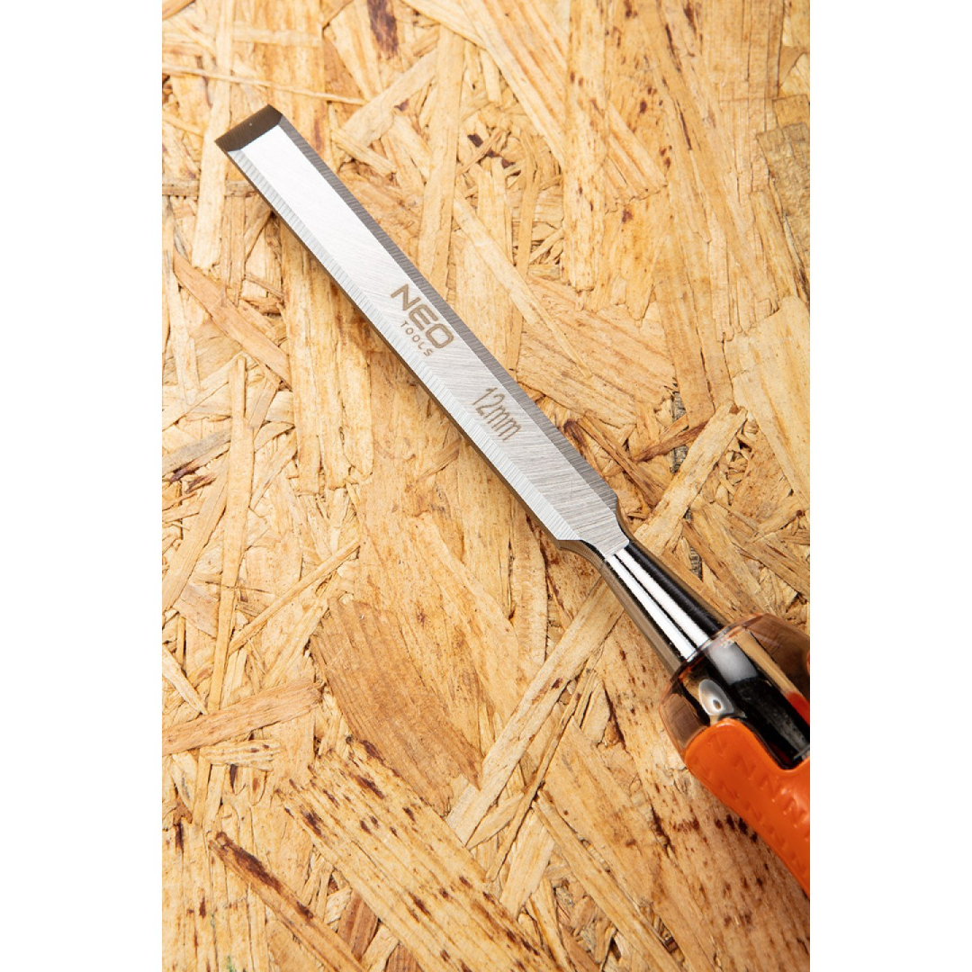 Kaltas 12 mm, CRV, dviejų komponentų rankena 2 Kaltas 12 mm, CRV, dviejų komponentų rankena 2