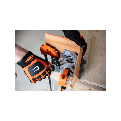 Kampinis spaustukas 3