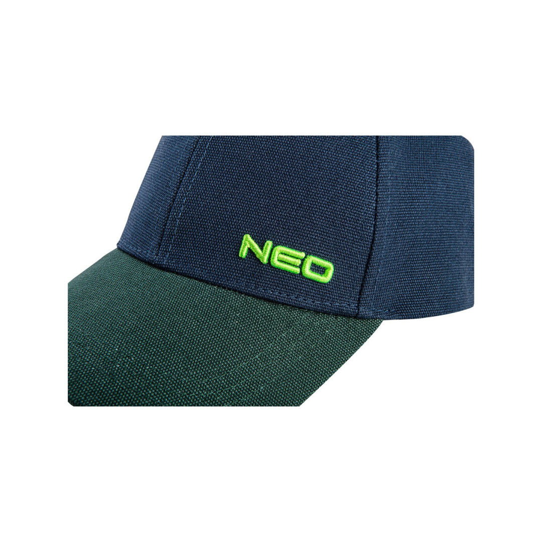 Kepurėlė su pikiniu PREMIUM 3 Kepurėlė su pikiniu PREMIUM 3