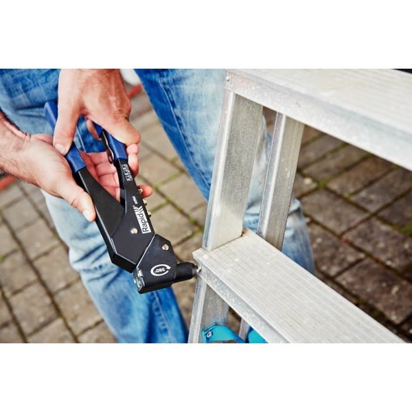 Kniedės aukštos kokybės Al 3,2x8mm 50vnt + Drill C, Rapid 7 Kniedės aukštos kokybės Al 3,2x8mm 50vnt + Drill C, Rapid 7