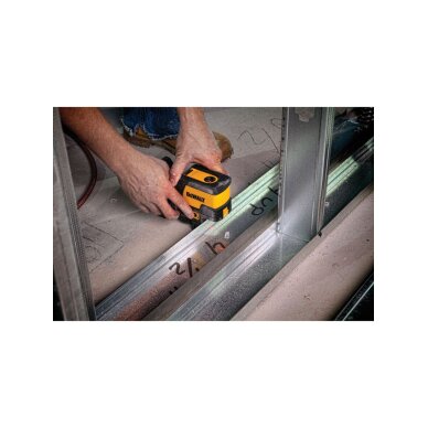 Kryžminis lazerinis nivelryas 0822-XJ DeWALT 4 Kryžminis lazerinis nivelryas 0822-XJ DeWALT 4
