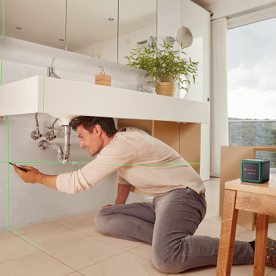 Kryžminių linijų lazeris BOSCH Quigo Green su stovu MM2 3 Kryžminių linijų lazeris BOSCH Quigo Green su stovu MM2 3