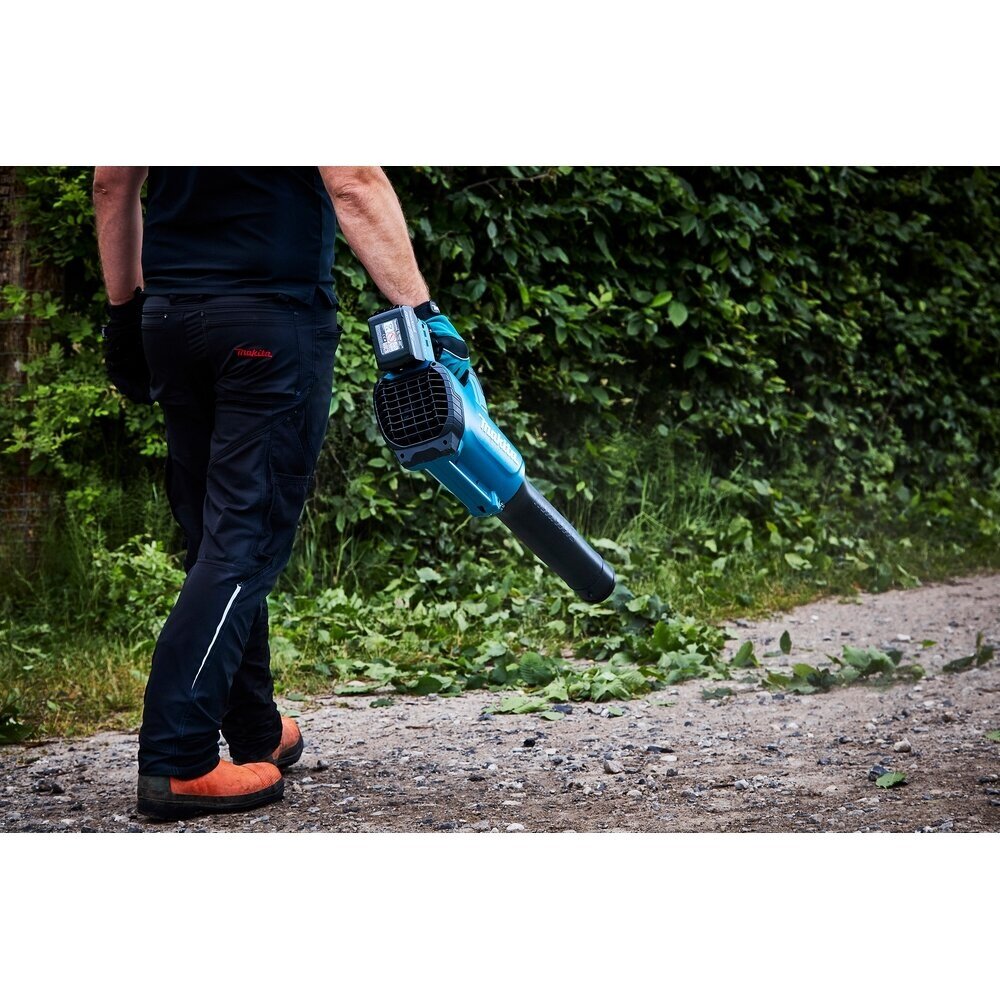 Lapų pūstuvas Makita DUB184RG, 18 V, 6.0 Ah + du antgaliai ir diržas 3 Lapų pūstuvas Makita DUB184RG, 18 V, 6.0 Ah + du antgaliai ir diržas 3