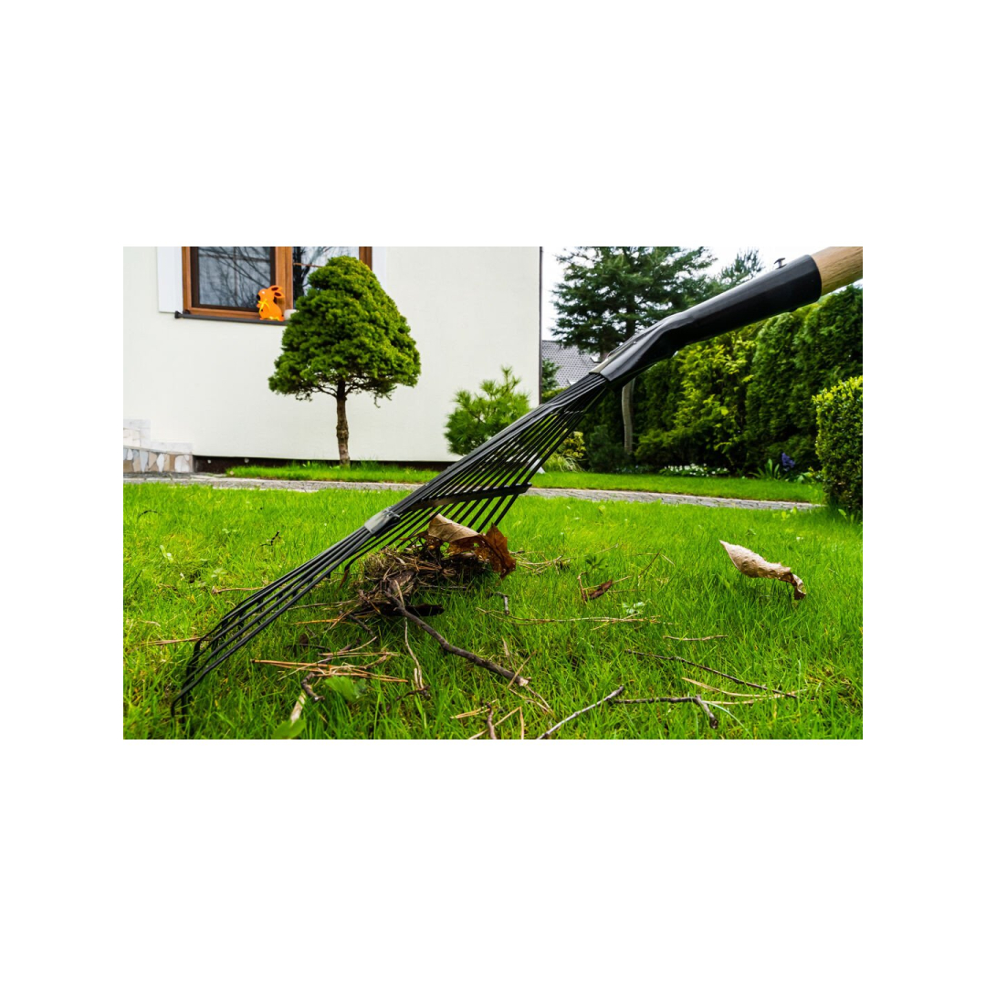 Lapų grėblys, medinis kotas 2 Lapų grėblys, medinis kotas 2