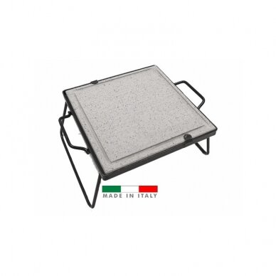 Lavos akmuo su kojelėmis 30x30 Lavos akmuo su kojelėmis 30x30