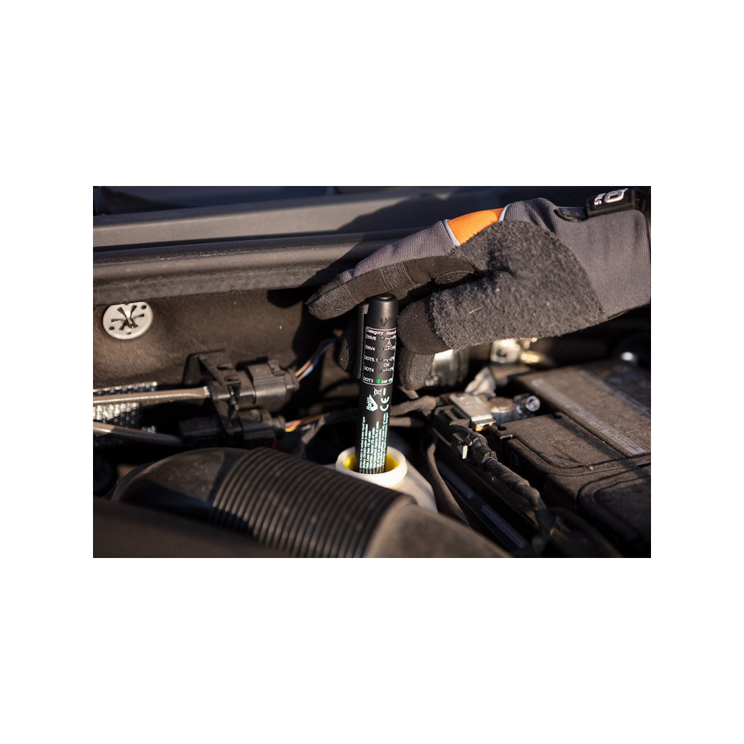 LED stabdžių skysčio testeris 3