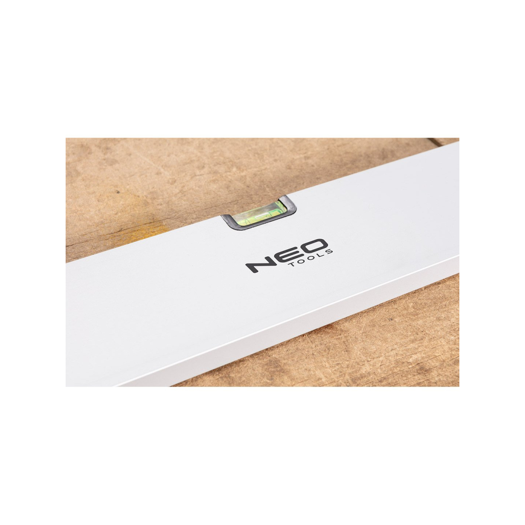 Lyginimo lotas, 200cm - 2 vials: horizontal and vertical 2 Lyginimo lotas, 200cm - 2 vials: horizontal and vertical 2