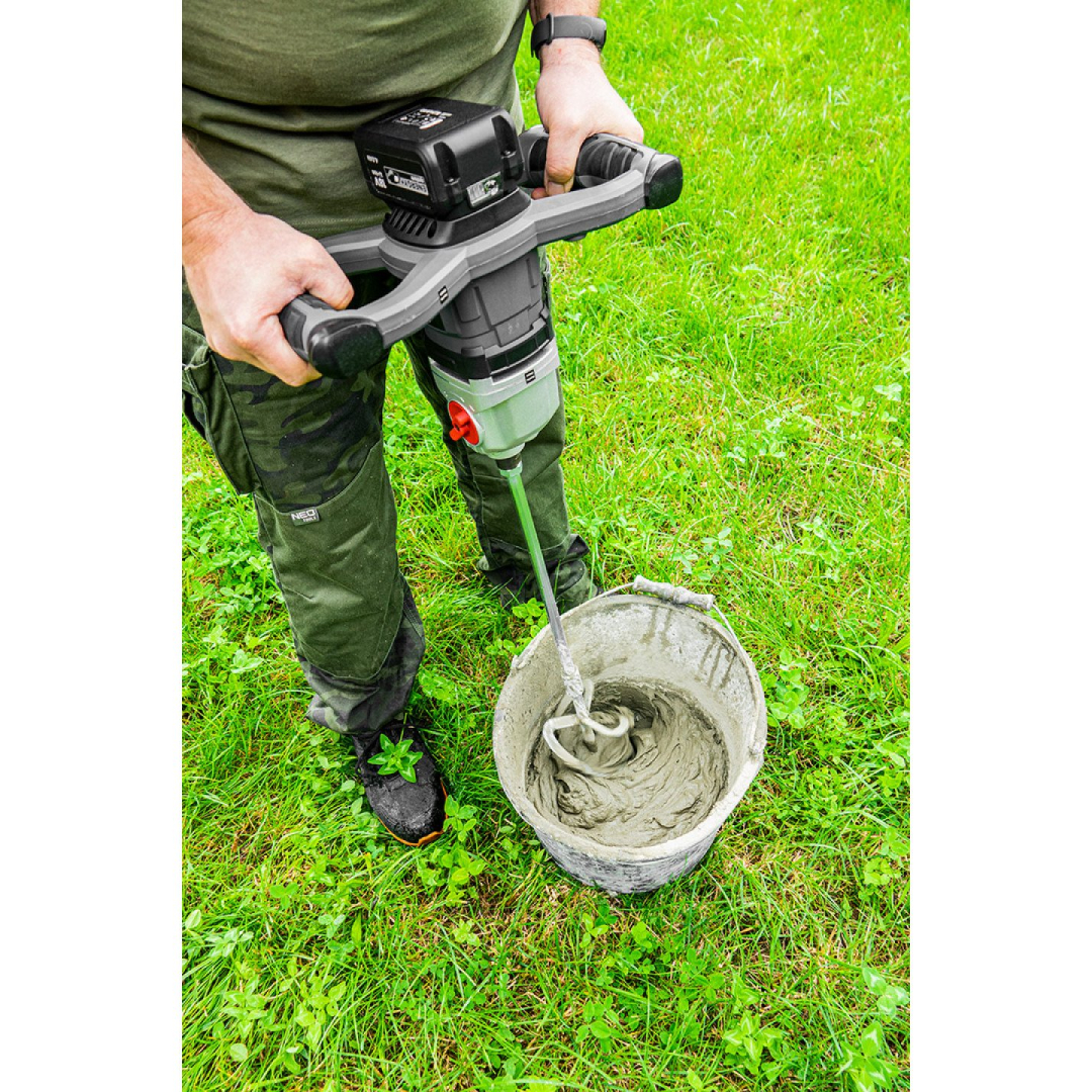 Maišytuvas bešepetėlinis 7 Maišytuvas bešepetėlinis 7