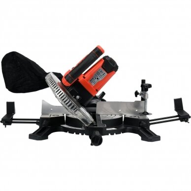 Medžio pjovimo staklės Yato YT-82172, 185mm, 1500W 2 Medžio pjovimo staklės Yato YT-82172, 185mm, 1500W 2