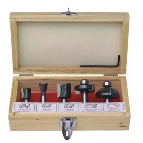 Medžio frezos su karbido plokštelėmis Dedra 0782, 5 vnt 1 Medžio frezos su karbido plokštelėmis Dedra 0782, 5 vnt 1