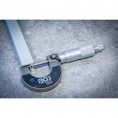 Mikrometras medinėje dėžutėje | gradavimas 0,01 mm | 0 - 25 mm (1935) 2 Mikrometras medinėje dėžutėje | gradavimas 0,01 mm | 0 - 25 mm (1935) 2