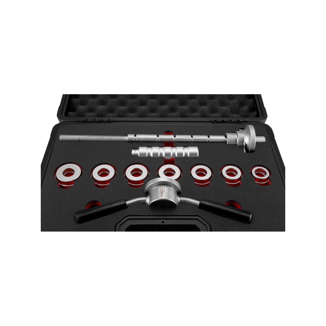 Motociklo galvutės rėmo guolių montavimo ir nuėmimo įrankių rinkinys 4