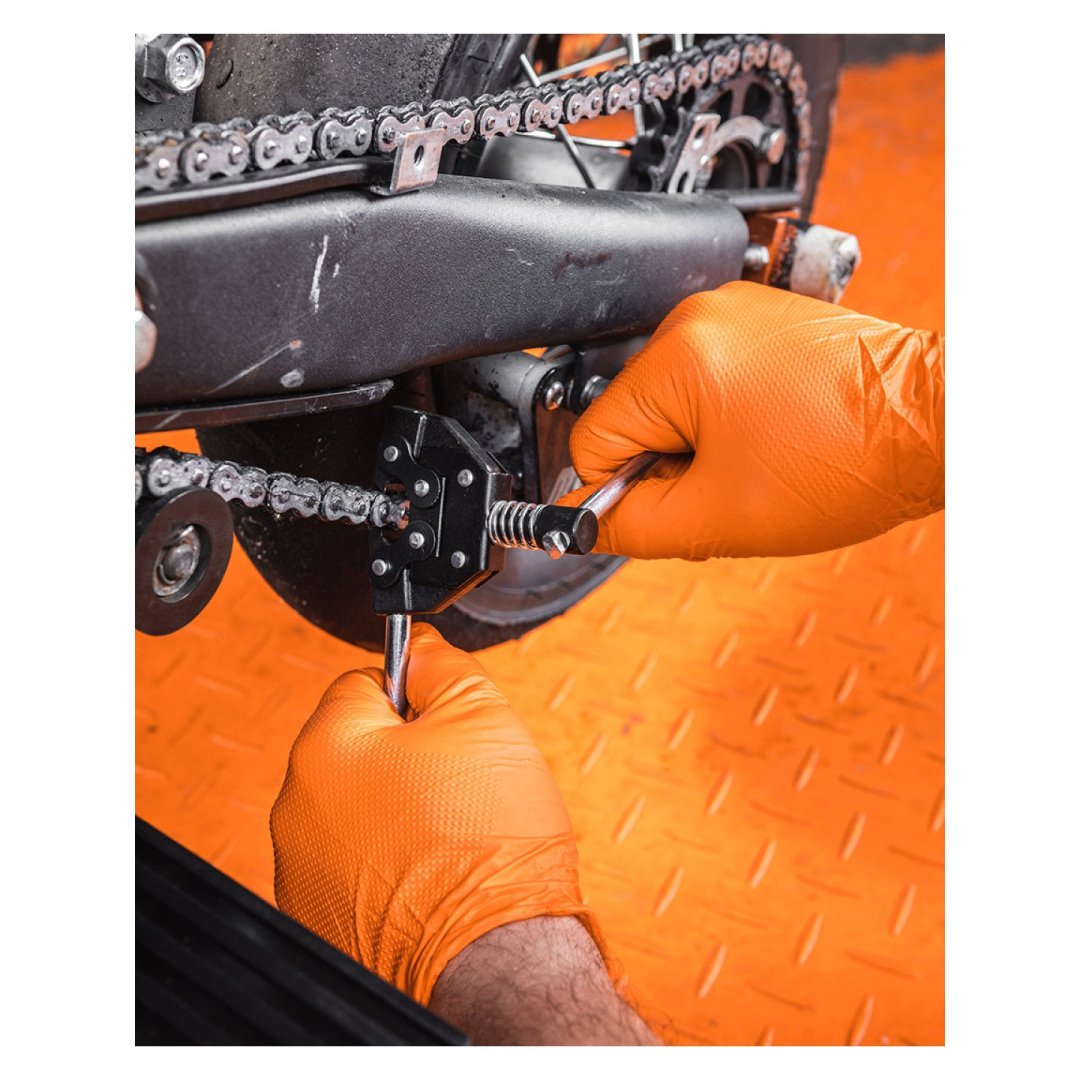 Motociklo grandinės pjoviklis 3