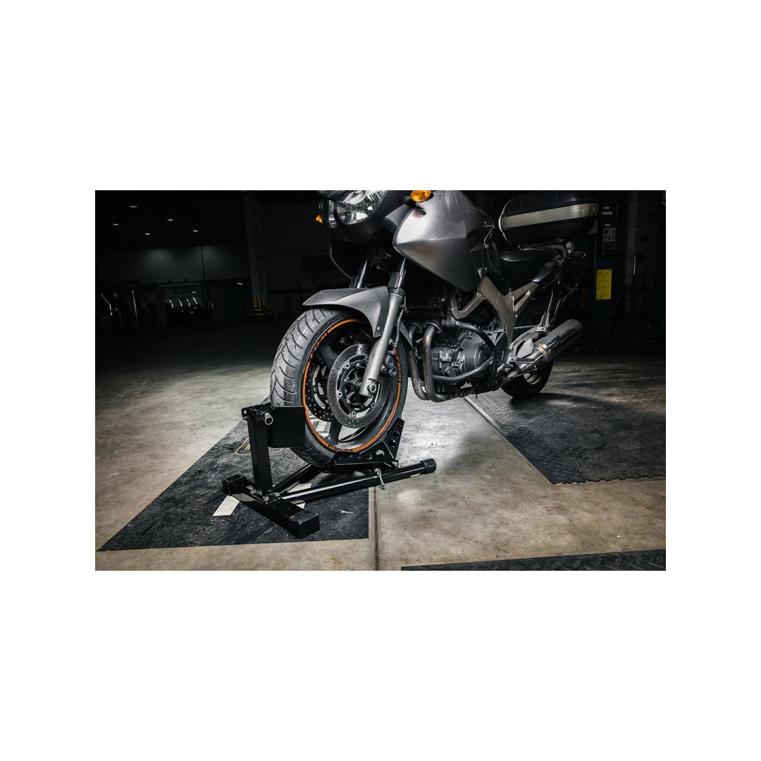 Motociklo priekinio rato stovas 5 Motociklo priekinio rato stovas 5