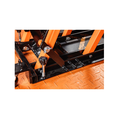 Mobilus hidraulinis keltuvas keturračiams ir motociklams. Krovumas 680 kg 3 Mobilus hidraulinis keltuvas keturračiams ir motociklams. Krovumas 680 kg 3