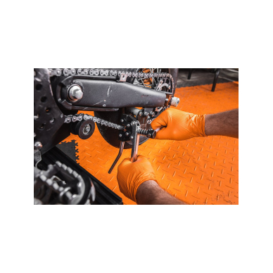 Motociklo grandinės pjoviklis 1 Motociklo grandinės pjoviklis 1