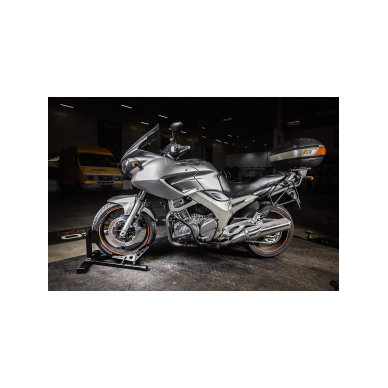 Motociklo priekinio rato stovas 3 Motociklo priekinio rato stovas 3