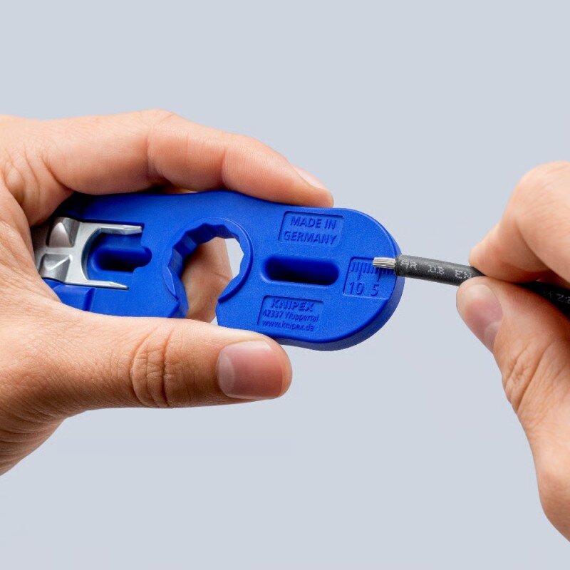 Montavimo įrankis KNIPEX MC4/MC4 Evo2 PV Plug 9 Montavimo įrankis KNIPEX MC4/MC4 Evo2 PV Plug 9