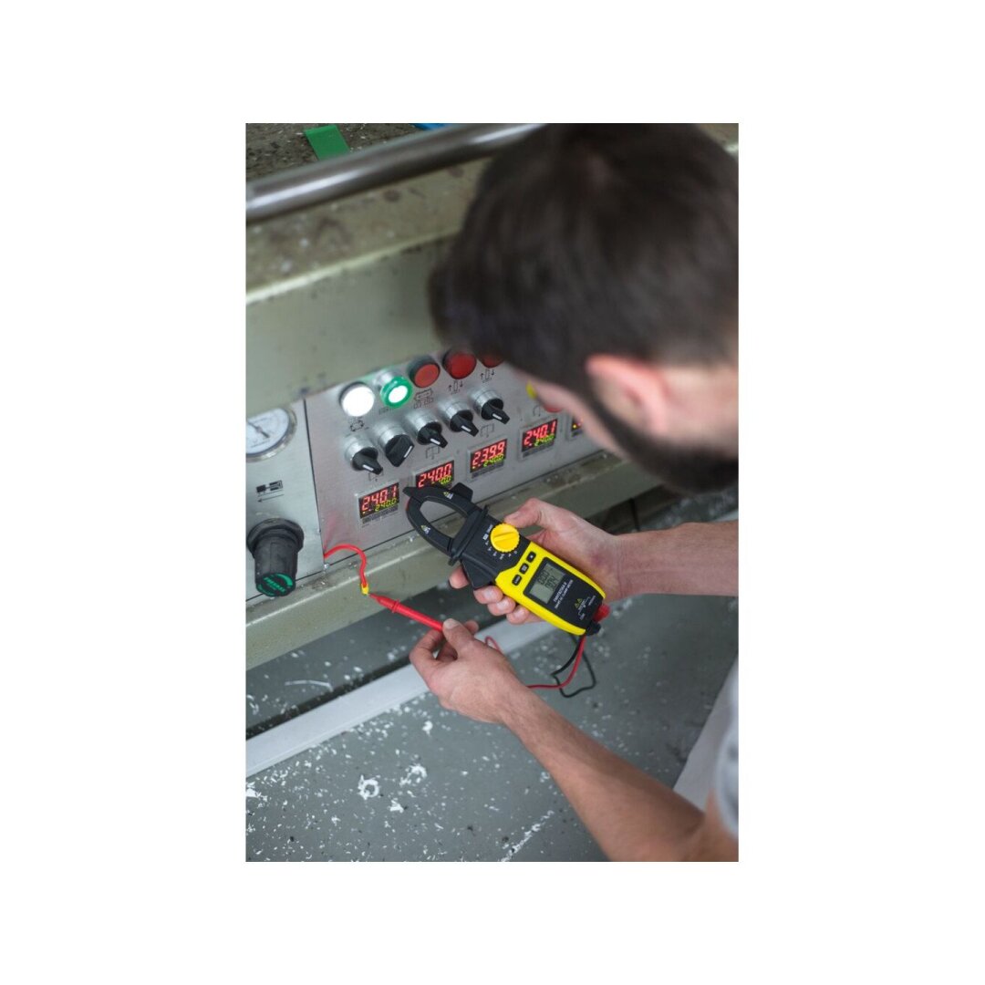 Multimetras su spaustuku 0-600V 1