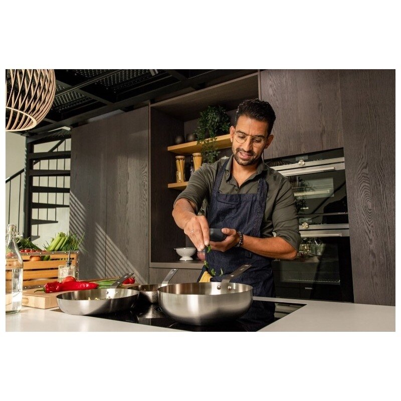 Nerūdijančio plieno WOK keptuvė Skottsberg 28cm 1 Nerūdijančio plieno WOK keptuvė Skottsberg 28cm 1