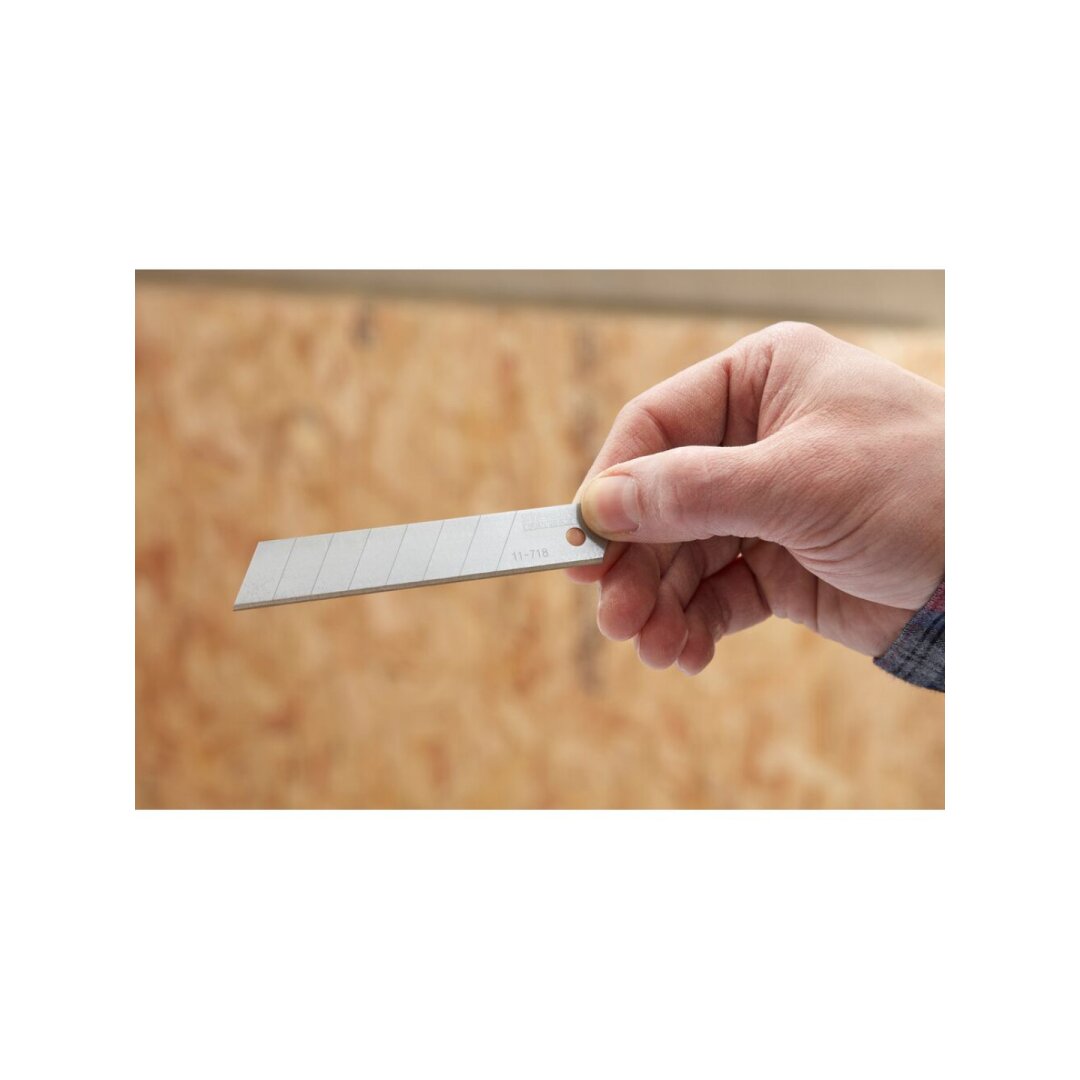 Nulaužiamos geležtės peiliui STANLEY , 18 mm, 5 vnt. 0-11-718 6 Nulaužiamos geležtės peiliui STANLEY , 18 mm, 5 vnt. 0-11-718 6