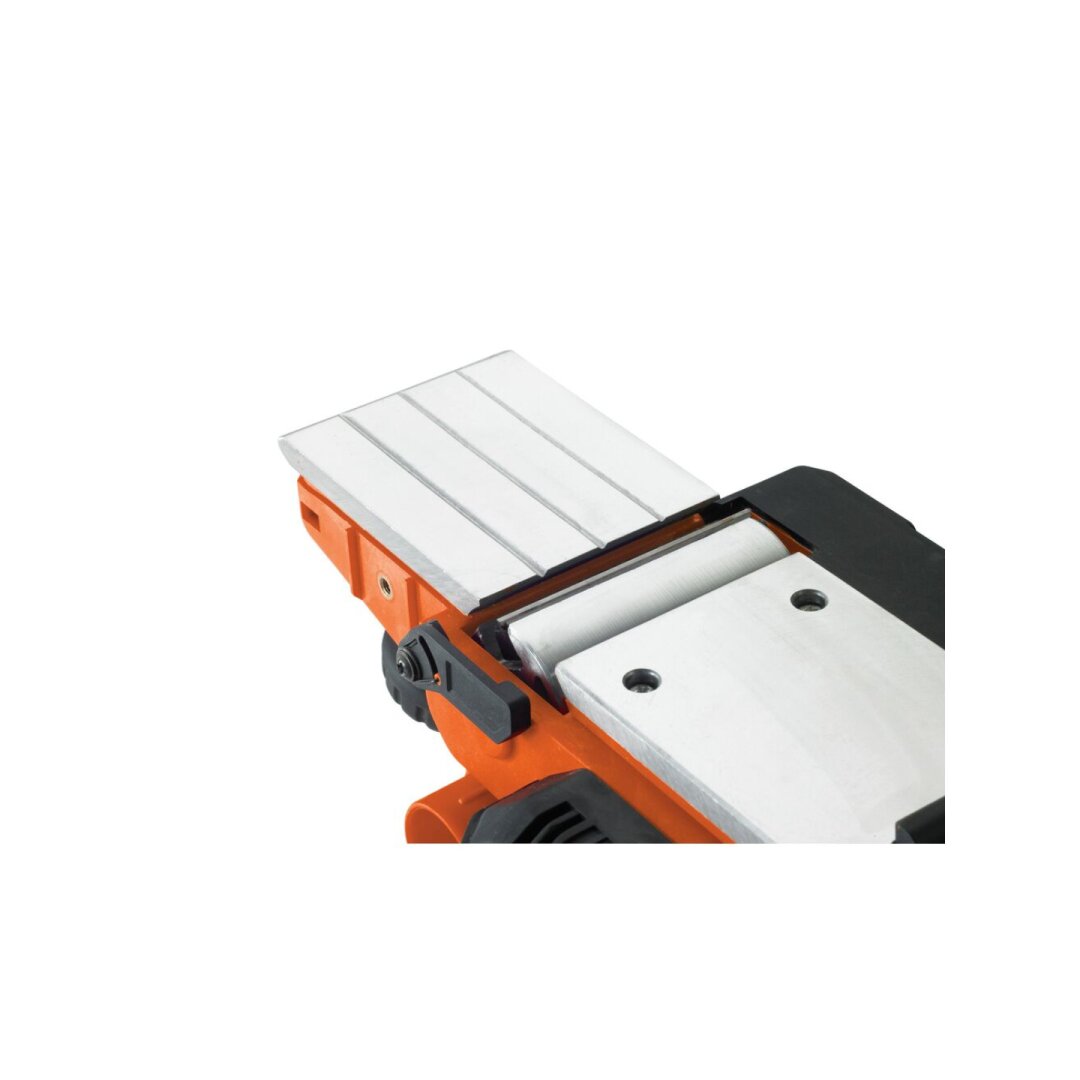 Oblius Elektrinis 750W iki 2mm, Elektrinis KW750K-QS, Black&Decker 1