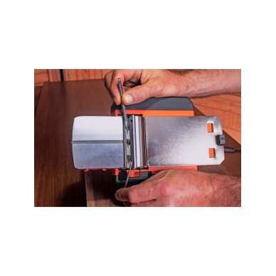 Oblius Elektrinis 710W iki 2mm, BEW712-QS, Black&Decker 4