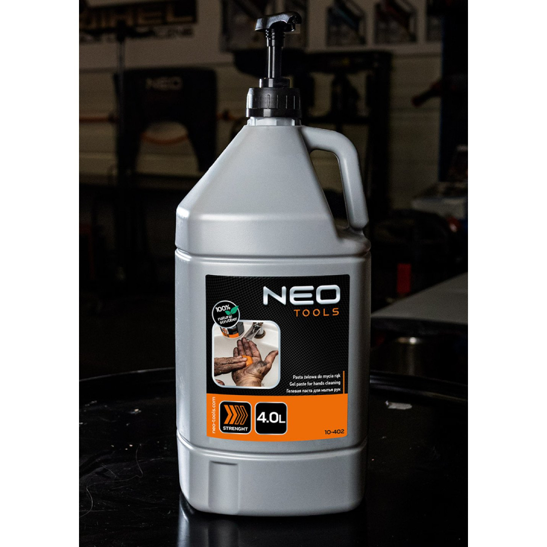 Oranžinis gelis, rankų plovimo pasta sunkiai įveikiamiems nešvarumams šalinti – 4 litrų butelis su pompa 1 Oranžinis gelis, rankų plovimo pasta sunkiai įveikiamiems nešvarumams šalinti – 4 litrų butelis su pompa 1