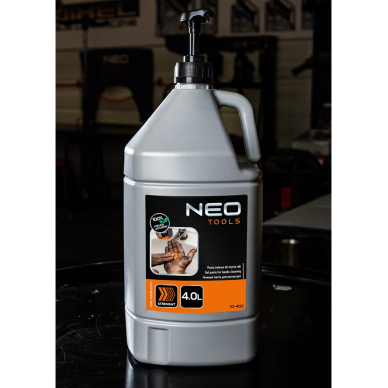 Oranžinis gelis, rankų plovimo pasta sunkiai įveikiamiems nešvarumams šalinti – 4 litrų butelis su pompa 1 Oranžinis gelis, rankų plovimo pasta sunkiai įveikiamiems nešvarumams šalinti – 4 litrų butelis su pompa 1