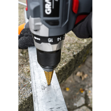 Pakopiniai grąžtai: 4-12, 4-20, 4-32 mm, alavo, 3 vnt. 3 Pakopiniai grąžtai: 4-12, 4-20, 4-32 mm, alavo, 3 vnt. 3