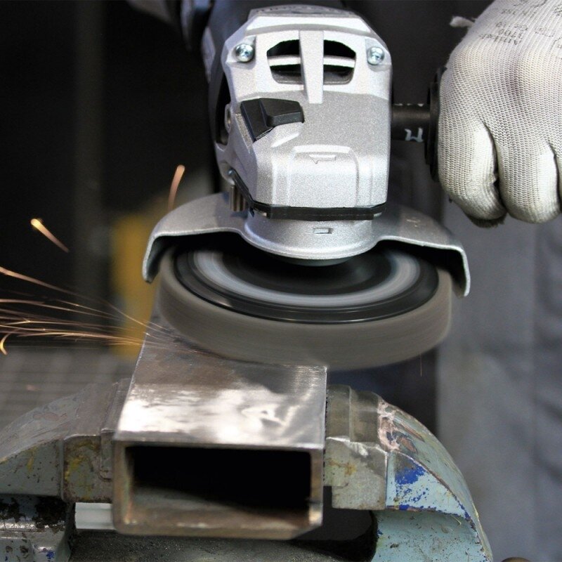 Paviršių valymo diskas GERD Magnum Clean-Mix 125mm M14 K80 2 Paviršių valymo diskas GERD Magnum Clean-Mix 125mm M14 K80 2