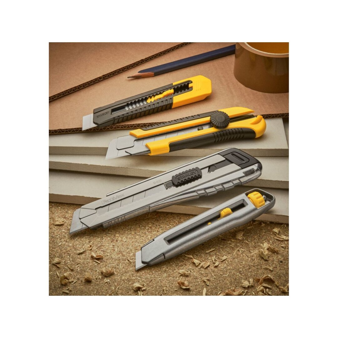 Peilis laužoma gel.18mm Interlock Stanley 3