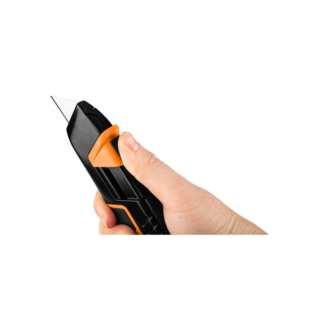 Peilis su trapecijos ašmenimis, seifas 7